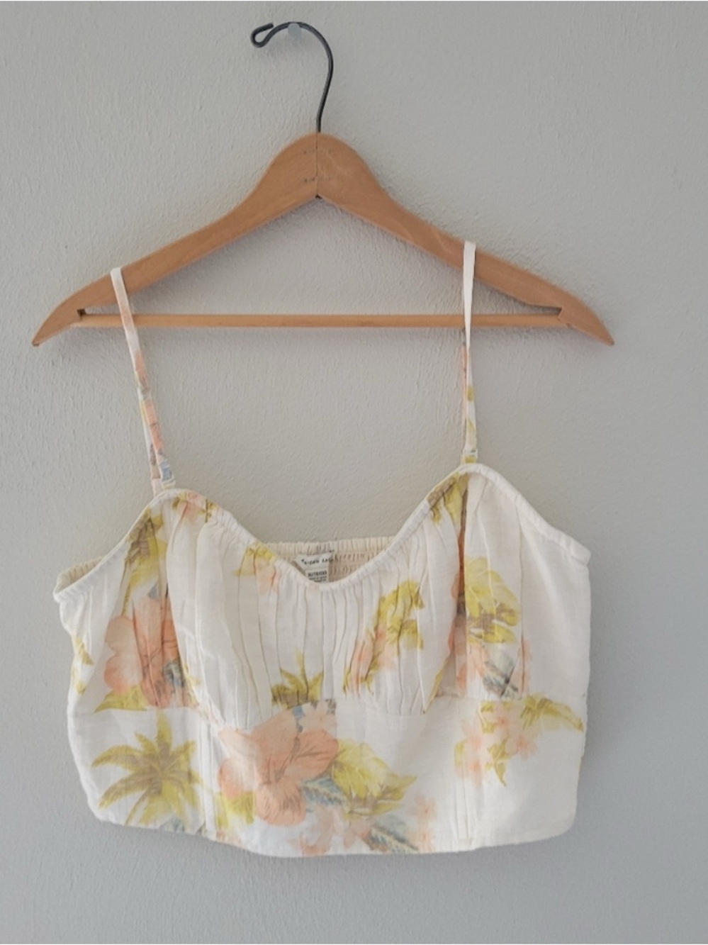 American Eagle Outfitters Floral Cropped Cami Top -